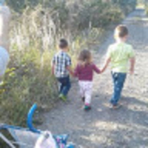 Meet your Posher, Natasha - Picture 1 of 1